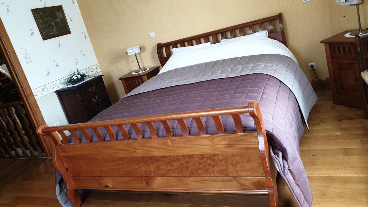 Le Prangeleux Bed and Breakfast Tenneville Exteriör bild