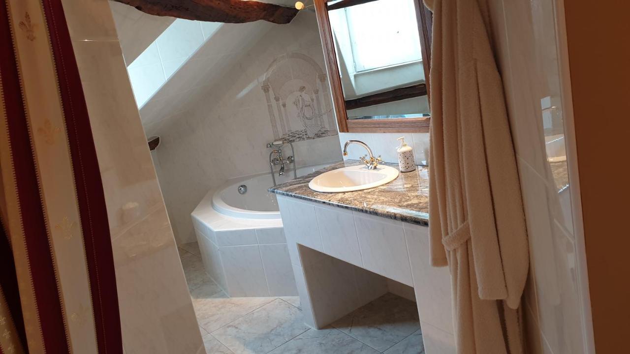 Le Prangeleux Bed and Breakfast Tenneville Exteriör bild